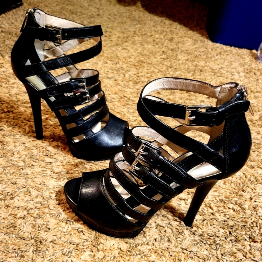 MICHAEL Michael Kors Women's Sandra Platform Sandal Heel